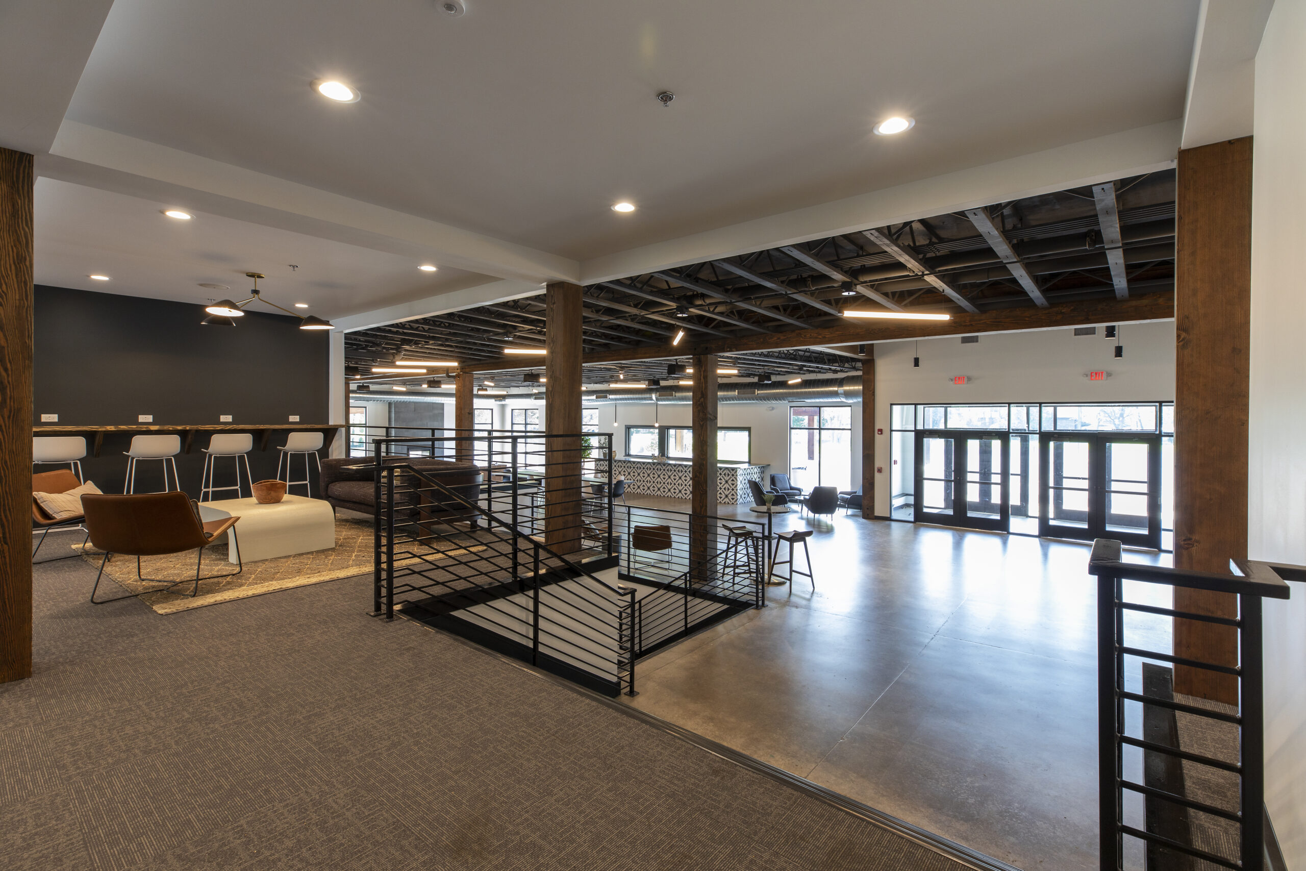 Gallery 32
